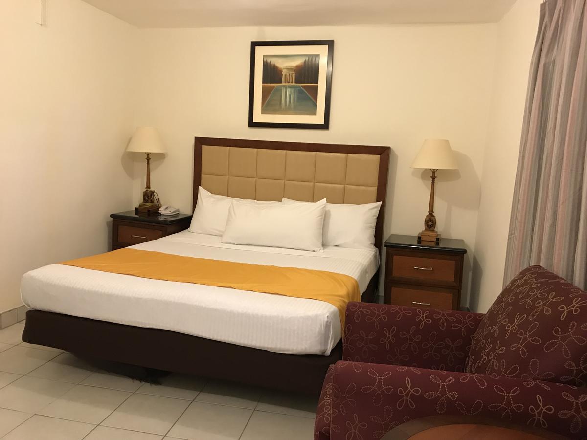 Hotel Guillen Jr Tijuana Luaran gambar