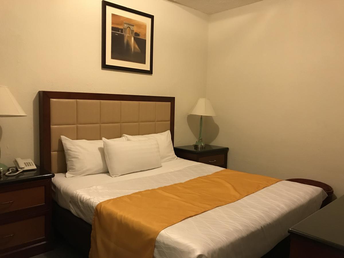 Hotel Guillen Jr Tijuana Luaran gambar
