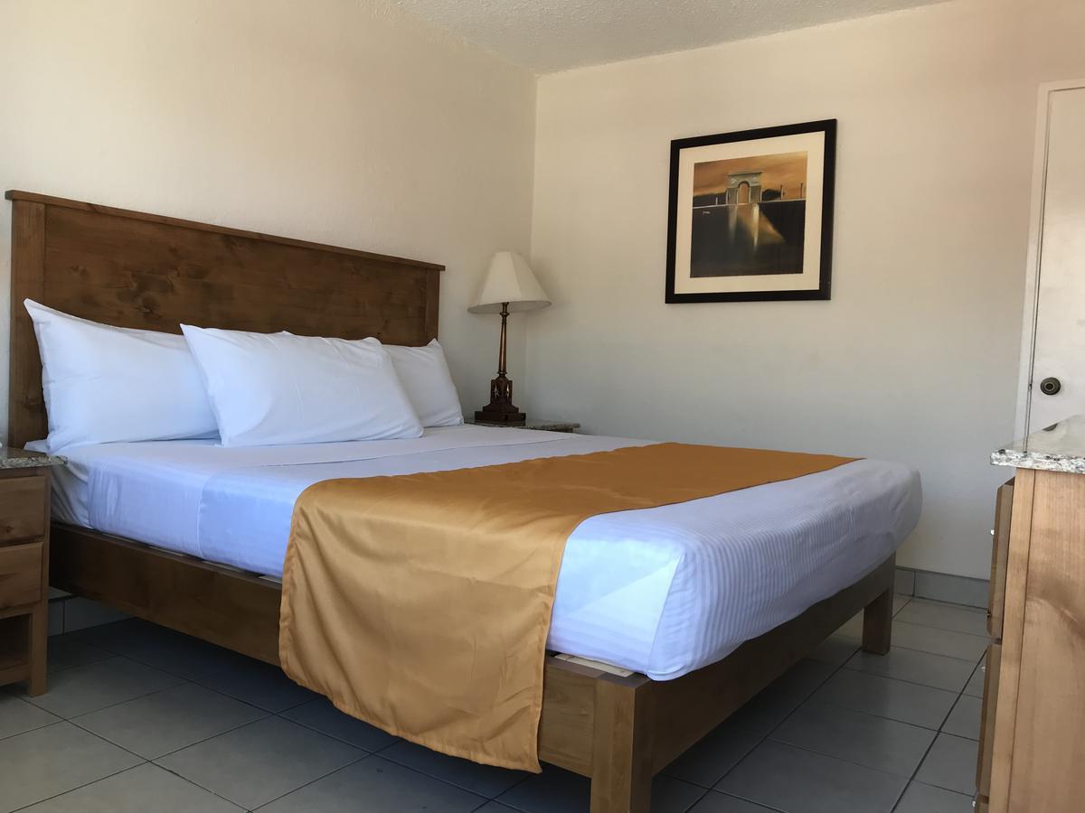 Hotel Guillen Jr Tijuana Luaran gambar