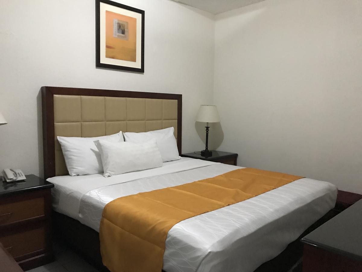 Hotel Guillen Jr Tijuana Luaran gambar