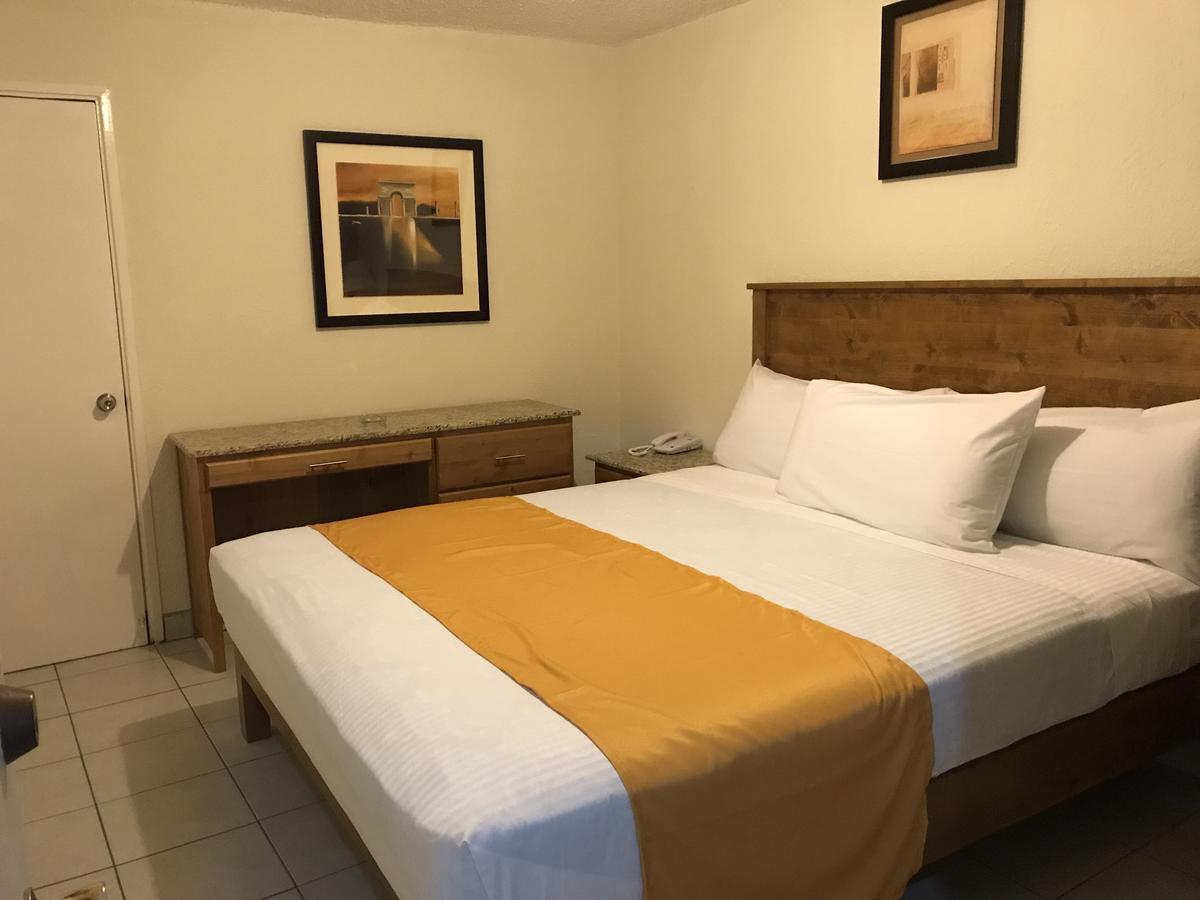 Hotel Guillen Jr Tijuana Luaran gambar