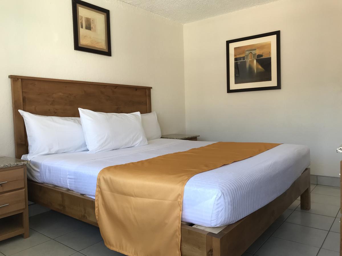 Hotel Guillen Jr Tijuana Luaran gambar